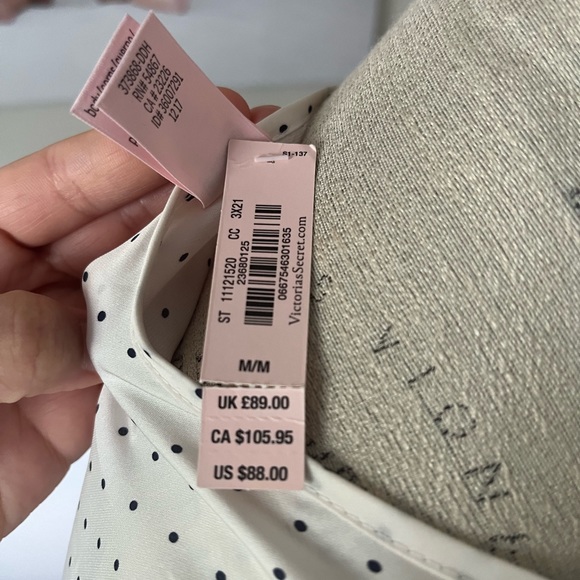 VICTORIA'S SECRET Ruffle Maxi Robe Kimono - Picture 5 of 5